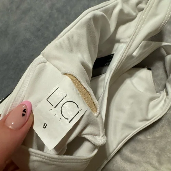 LICI FIT WHITE RACER ZIP UP BRA - Picture 4 of 5
